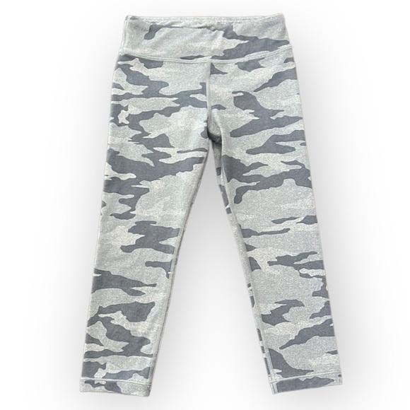 Athleta Girl Camo chit chat capri leggings - Picture 2 of 9
